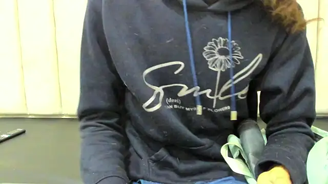 FreyaMoller online show from 23, 4, 2026