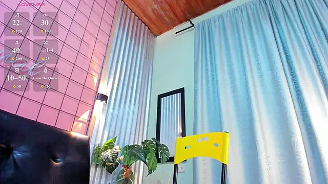 french sexx online show from 5, 4, 2026