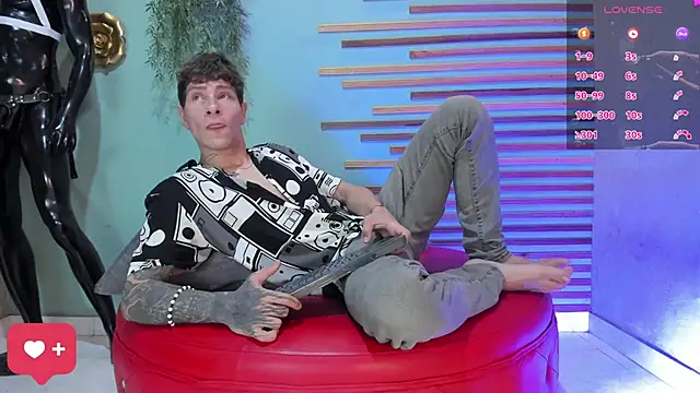 french sexx online show from 6, 11, 2025