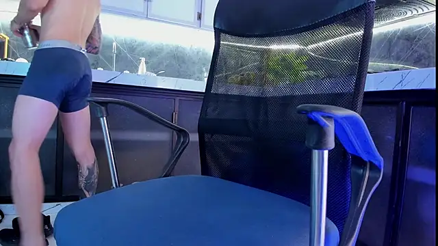 french sexx online show from 1, 12, 2025