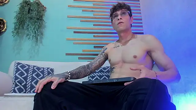 french sexx online show from 25, 11, 2025