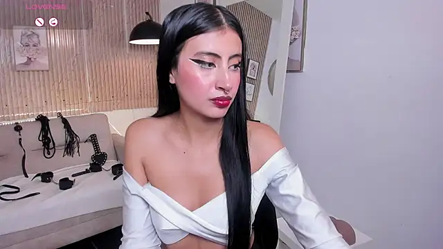 RACHEL EV online show from 5, 12, 2025