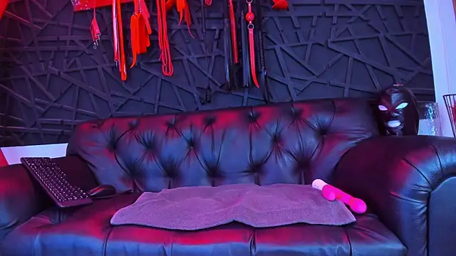 Ivannaakozlov  online show from 21, 6, 2026