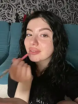 Kimi Ass online show from 28, 1, 2025