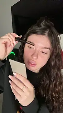 Kimi Ass online show from 15, 12, 2025