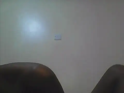 Snapshot of queen_rae chatting on 24, 5, 2026 queen rae online show from 24, 5, 2026