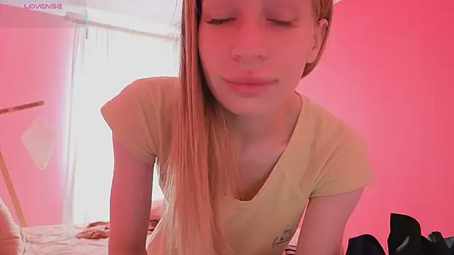 Elis Fox online show from 16, 7, 2026