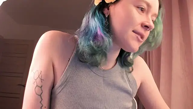 alisahug online show from 1, 12, 2025