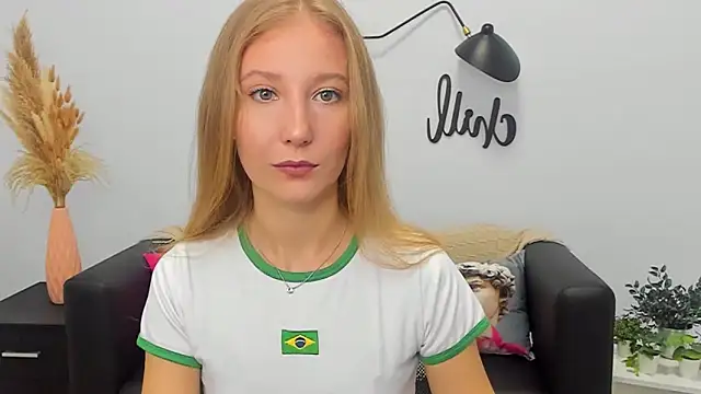 LolaWilsons online show from 20, 9, 2025