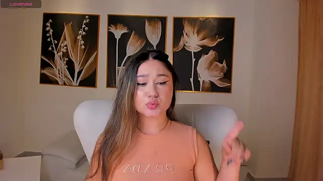 SamanthaConnor  online show from 14, 3, 2025
