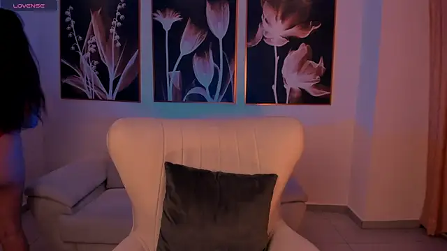 SamanthaConnor  online show from 12, 3, 2025