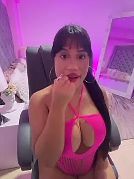 AshleyFerrer online show from 12, 11, 2025