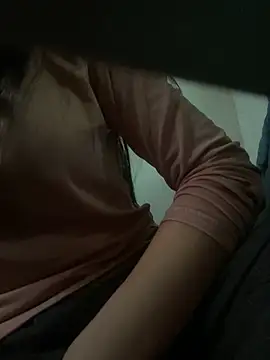 Snapshot of Tuongvy05 chatting on 24, 1, 2025 Tuongvy05 online show from 24, 1, 2025