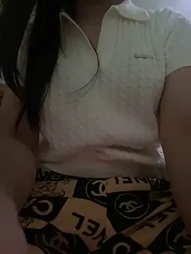 Snapshot of Tuongvy05 chatting on 6, 3, 2025 Tuongvy05 online show from 6, 3, 2025