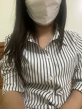 Snapshot of Tuongvy05 chatting on 11, 3, 2025 Tuongvy05 online show from 11, 3, 2025