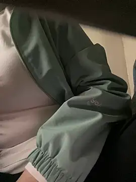 Snapshot of Tuongvy05 chatting on 27, 2, 2025 Tuongvy05 online show from 27, 2, 2025