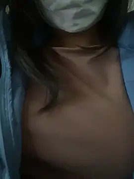 Snapshot of Tuongvy05 chatting on 21, 2, 2025 Tuongvy05 online show from 21, 2, 2025