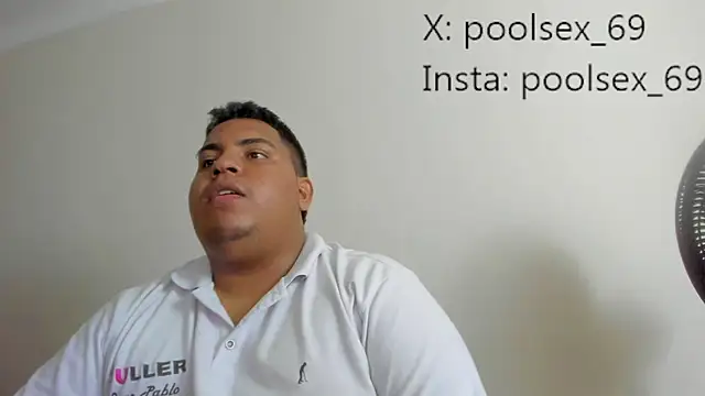 Poolsex 69 online show from 30, 9, 2025