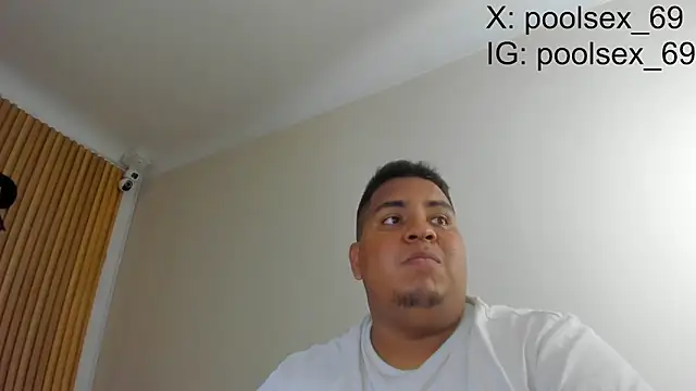 Poolsex 69 online show from 10, 9, 2025