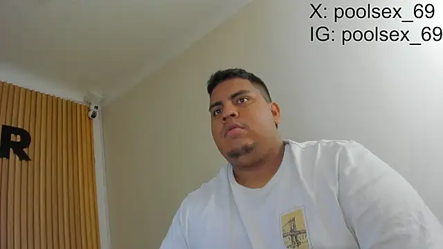 Poolsex 69 online show from 15, 9, 2025