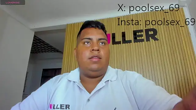 Poolsex 69 online show from 21, 10, 2025