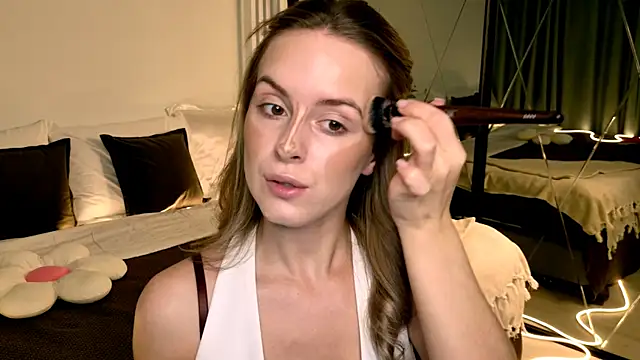 RozzitaBedberry online show from 24, 3, 2026