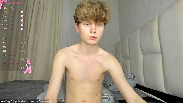 christian di0r online show from 18, 12, 2025