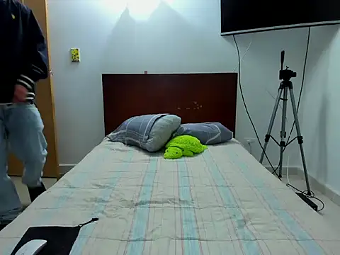 Chandler ken online show from 17, 11, 2025