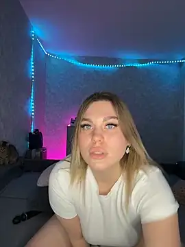 Evaaa Babiesss online show from 24, 2, 2026