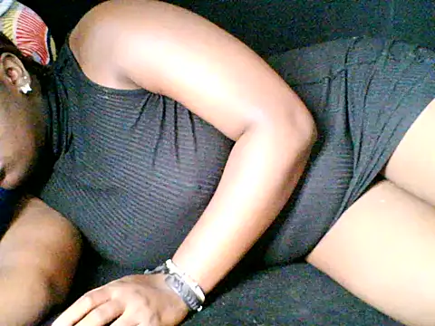 smileyboobs1 online show from 4, 11, 2025