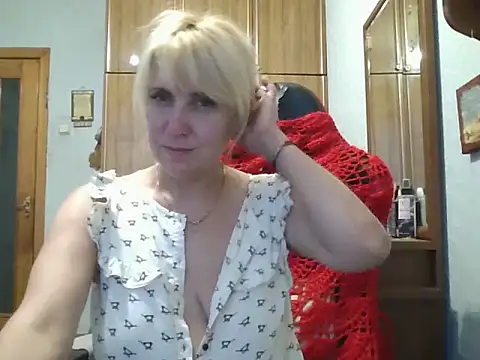 Snapshot of IrinaB1 chatting on 17, 6, 2026 IrinaB1 online show from 17, 6, 2026