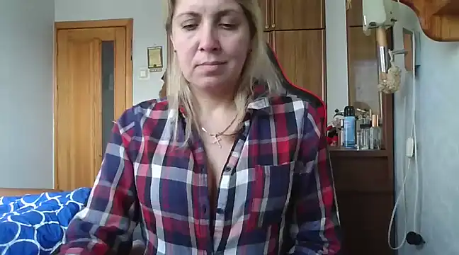 IrinaB1 online show from 28, 2, 2025