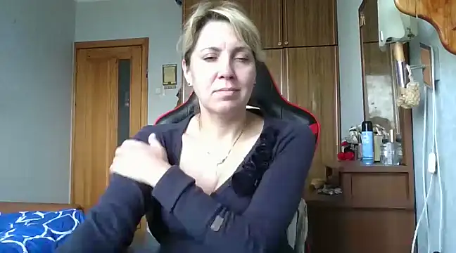 IrinaB1 online show from 10, 3, 2025