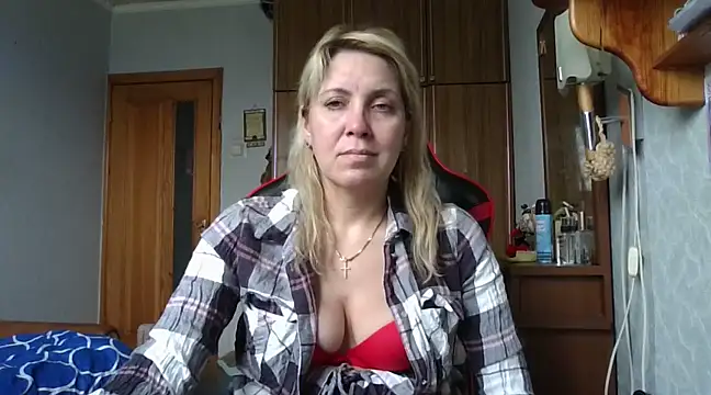 IrinaB1 online show from 3, 3, 2025