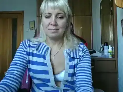 IrinaB1 online show from 15, 10, 2025