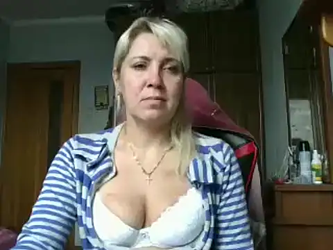 IrinaB1 online show from 17, 10, 2025