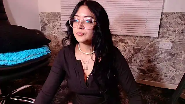 Susana hank2 online show from 19, 4, 2026