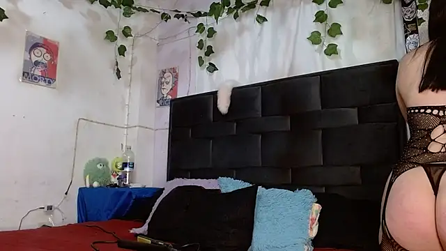 the lesbian game online show from 9, 3, 2026