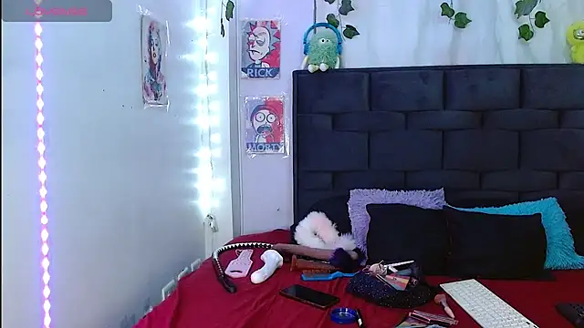 the lesbian game online show from 10, 4, 2026