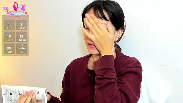 lizzy davis 1 online show from 18, 4, 2026