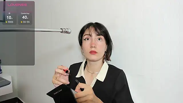 lizzy davis 1 online show from 19, 1, 2026