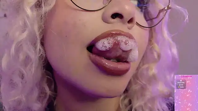 Haelycute online show from 1, 4, 2026