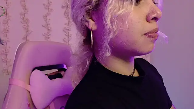 Haelycute online show from 1, 3, 2026