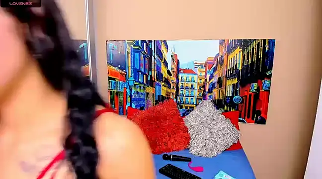 CristalLoren online show from 10, 3, 2025