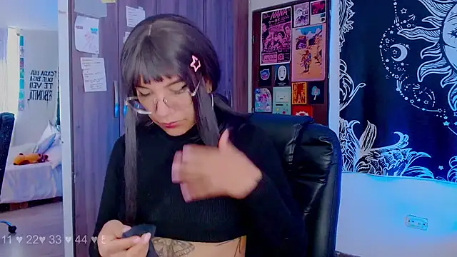 melissahowl online show from 15, 10, 2025