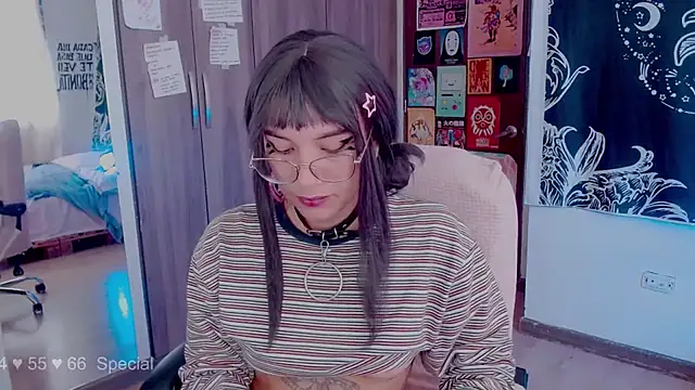 melissahowl online show from 23, 10, 2025