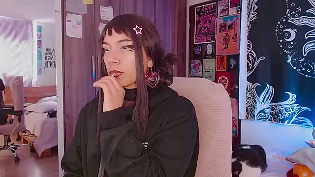 melissahowl online show from 5, 11, 2025