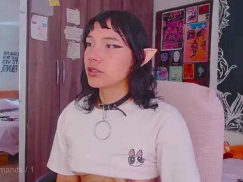 melissahowl online show from 2, 11, 2025