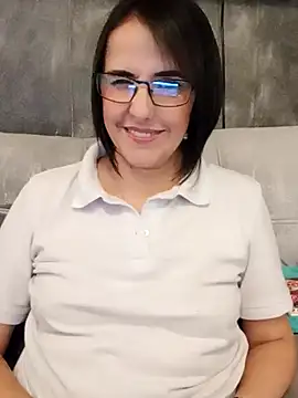 IsisBlake online show from 19, 2, 2025