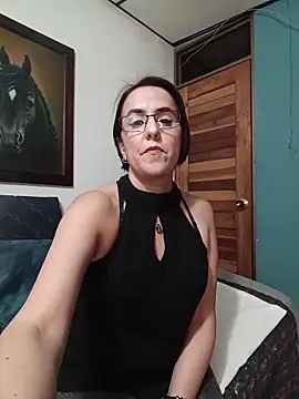 IsisBlake online show from 6, 5, 2026